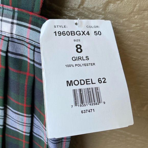 Plaid Catholic School Uniforms Jumper V- front Knife Pleat size 8 Girls - Picture 4 of 10